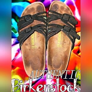 Women's Birkenstok sandals EUC